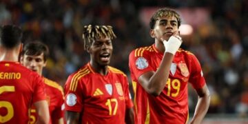 تأهل إسبانيا والبرتغال وفرنسا إلى نصف نهائي دوري الأمم