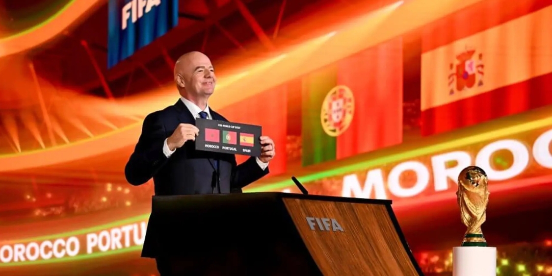 الفيفا يناقش خطة توسيع مونديال 2030 إلى 64 منتخباً