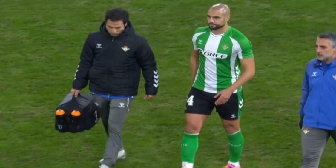 إصابة أمرابط في الدوري الأوروبي تثير القلق قبل الديربي