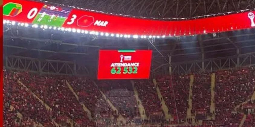 جماهير غفيرة تحتضن الأسود في مواجهة زامبيا بحضور قياسي يفوق 62 ألف متفرج