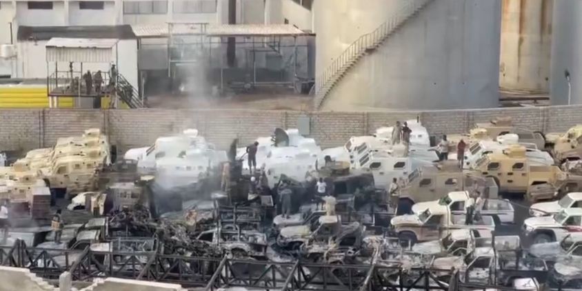 السعودية تنفذ عملية عسكرية محدودة على ميناء المكلا اليمني