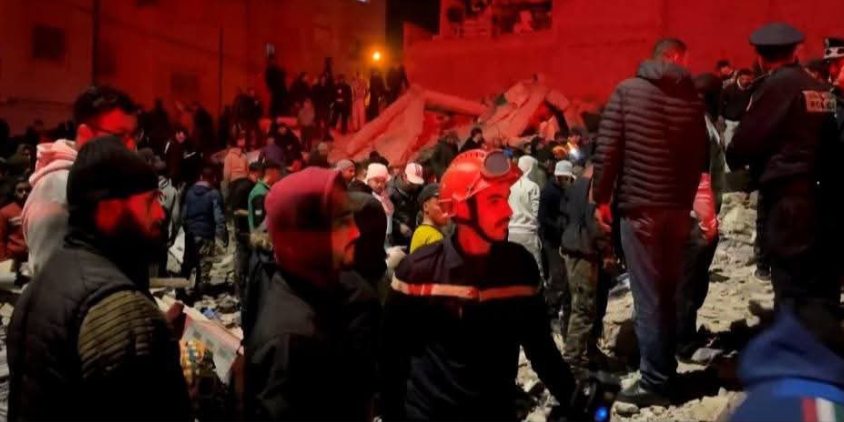 فاجعة فاس: ارتفاع حصيلة الضحايا إلى 19 قتيلا و16 مصابا في انهيار بنايتين