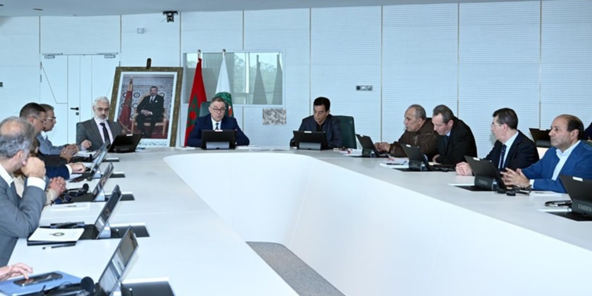 المكتب المديري للجامعة الملكية لكرة القدم يعقد اجتماعاً برئاسة لقجع ويناقش ملفات المنافسات والعصبة الاحترافية