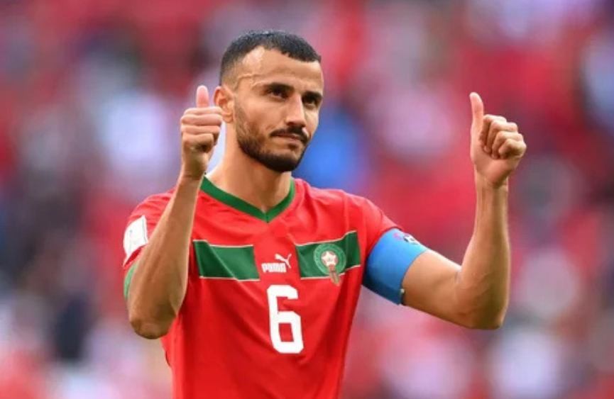 رومان سايس يعتزل دوليا: نهاية مسيرة أسطورية مع أسود الأطلس